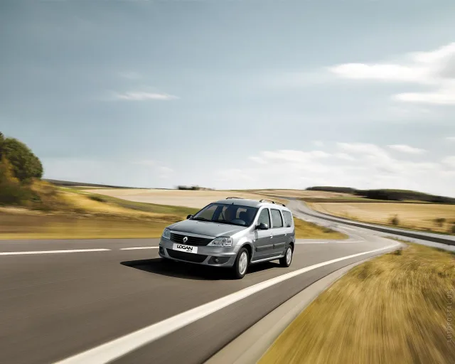 Renault Logan MCV 1.5D MT Base — 6