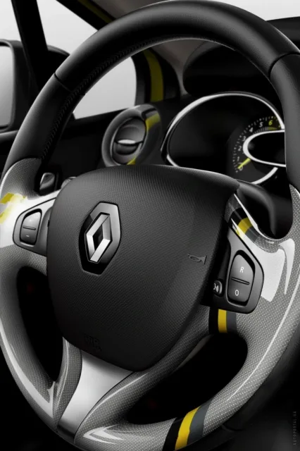 Renault Clio IV 0.9 Energy TCe MT — 11