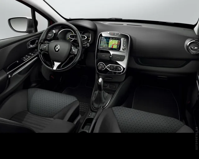 Renault Clio IV 0.9 Energy TCe MT — 10