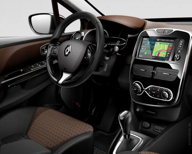 Renault Clio IV 0.9 Energy TCe MT — 15