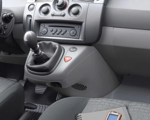 Renault Scenic II (Рено Сценик) минивэн — 6