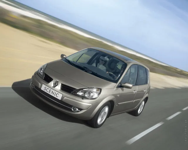 Renault Grand Scenic 2.0 MT Dynamique — 23
