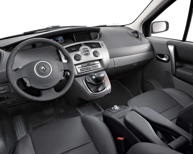 Renault Scenic II (Рено Сценик) минивэн — 5
