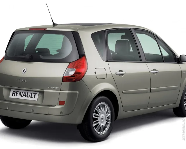 Renault Scenic II (Рено Сценик) минивэн — 16