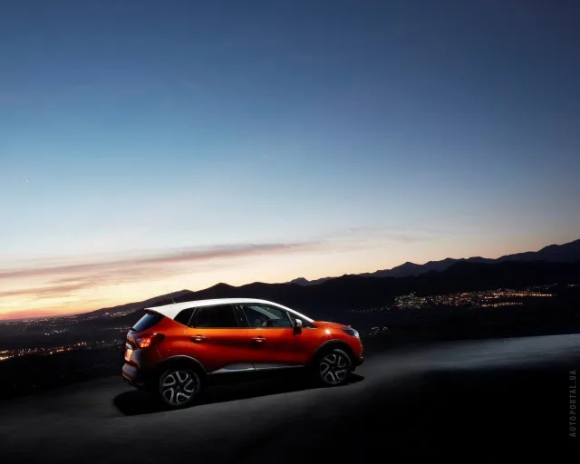 Renault Captur 2013 (Рено Каптур) кроссовер — 6