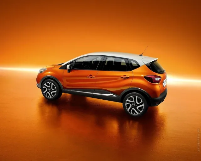 Renault Captur 2013 (Рено Каптур) кроссовер — 12
