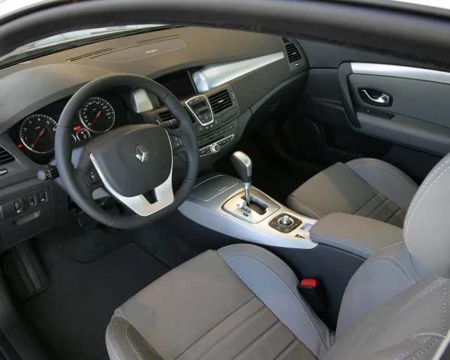 Renault Laguna Coupe купе — 19