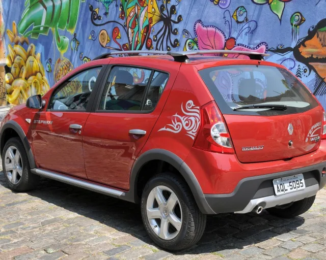 Renault Sandero Stepway 2009 хетчбек — 22