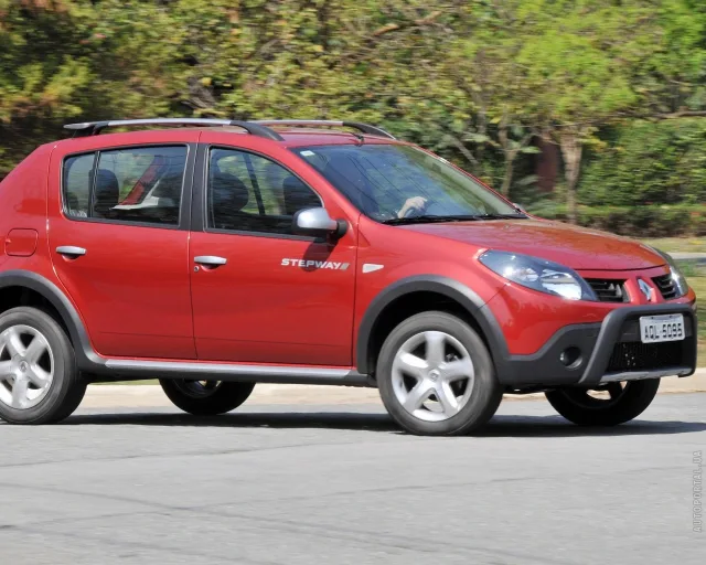 Renault Sandero Stepway 2009 хетчбек — 7