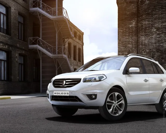 Renault Koleos 2011 crossover — 20