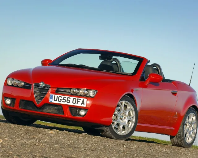 Alfa Romeo Spider 3.2 6MT — 9