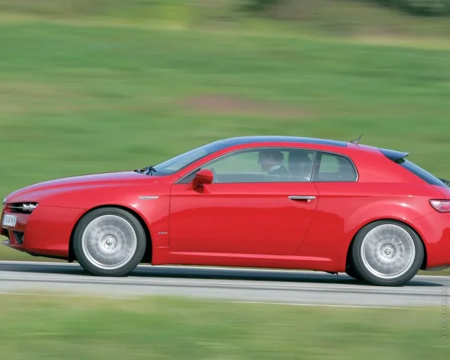Alfa Romeo Brera купе — 14