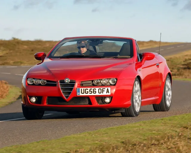 Alfa Romeo Spider 3.2 6MT — 13