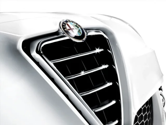 Alfa Romeo Giulietta 1.4T AT Super — 18
