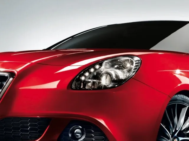 Alfa Romeo Giulietta 1.4T AT Super — 19