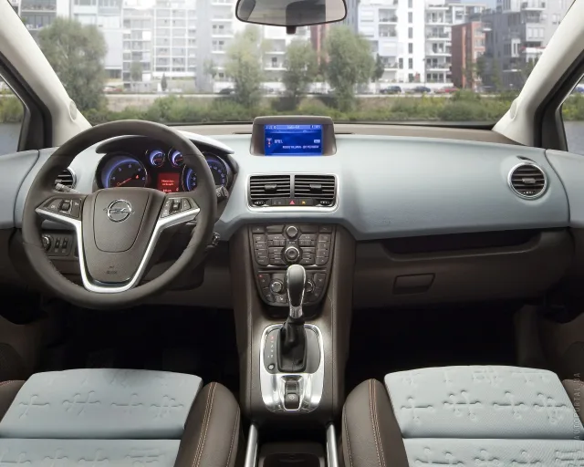 Opel Meriva II (Опель Мерива) микровэн — 6