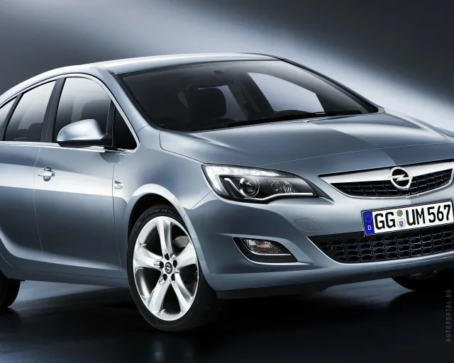 Opel Astra J хетчбек — 20