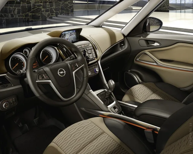 Opel Zafira Tourer мінівен — 23