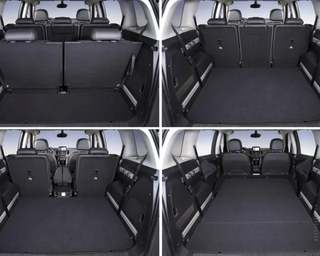 Opel Zafira Tourer мінівен — 17