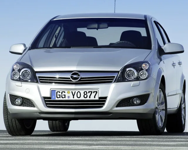 Opel Astra H (Опель Астра) cедан — 19