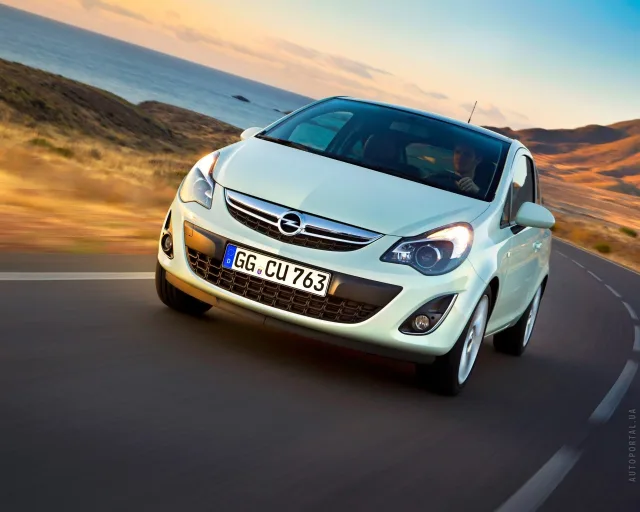 Opel Corsa 1.2 MT Essentia — 20