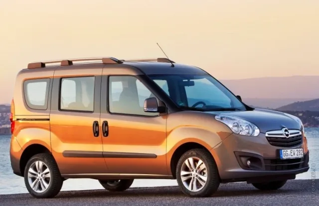 Opel Combo station wagon — 16