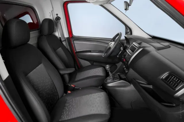 Opel Combo station wagon — 2