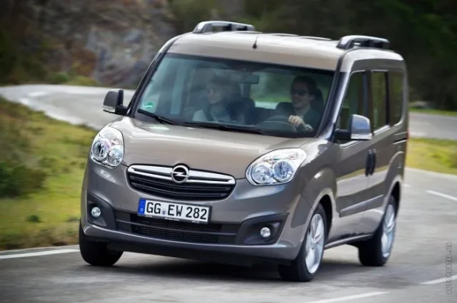 Opel Combo station wagon — 10
