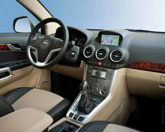 Opel Antara 2.4 MT Base — 7