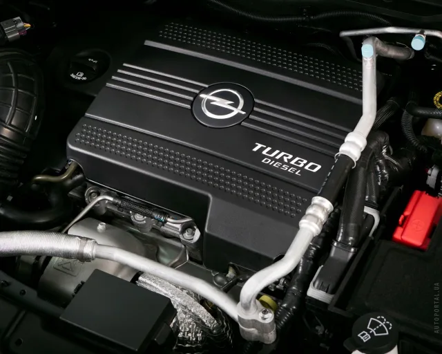 Opel Antara 2.4 MT Base — 14
