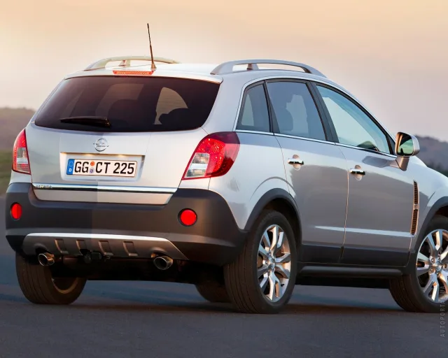 Opel Antara 2.4 MT Base — 21