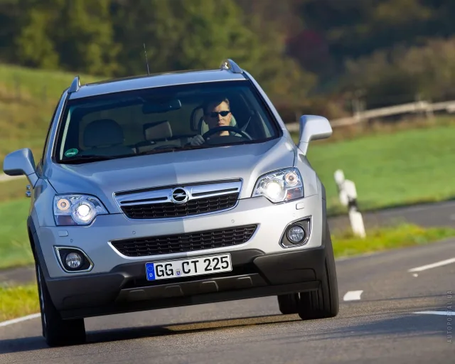 Opel Antara 2.4 MT Base — 16