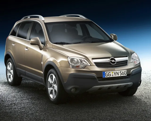 Opel Antara 2.0D AT Enjoy — 20