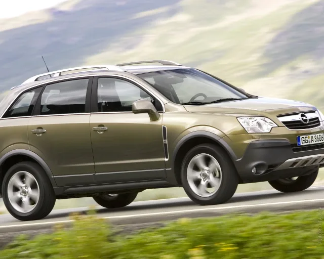 Opel Antara 2.0D AT Enjoy — 21