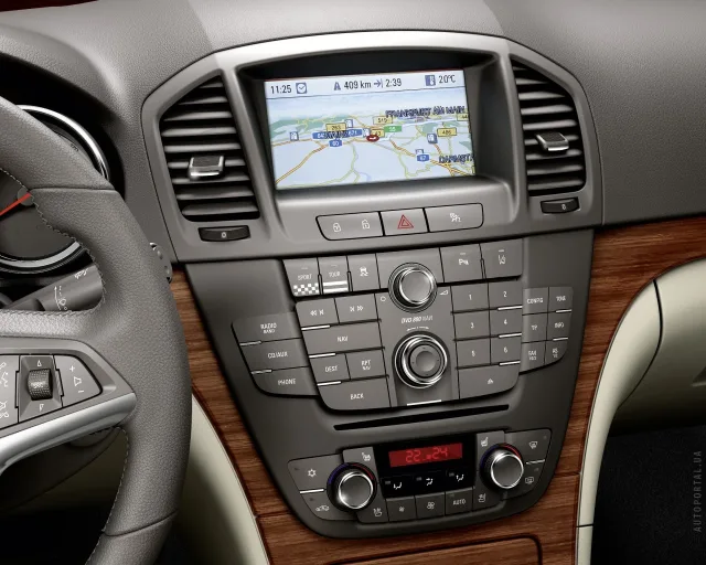 Opel Insignia 2008 (Опель Инсигния) cедан — 4