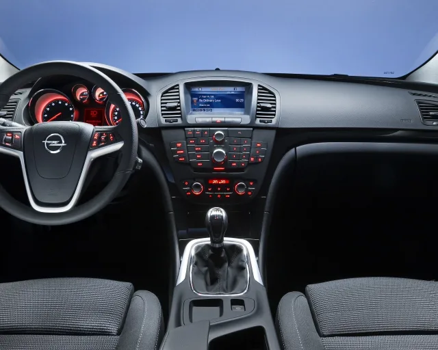 Opel Insignia 2008 (Опель Инсигния) cедан — 7