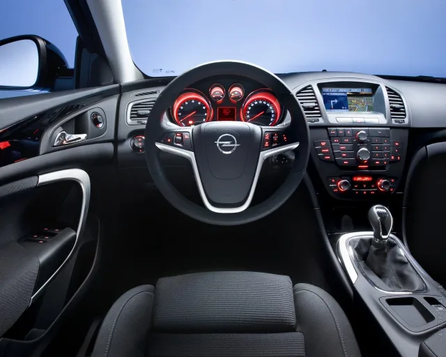 Opel Insignia 2008 (Опель Инсигния) cедан — 8