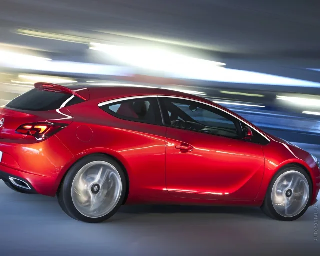 Opel Astra J GTC хетчбек — 17