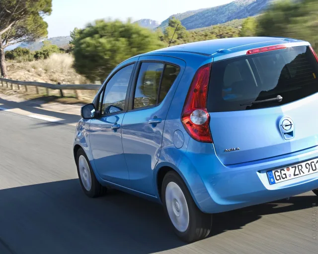 Opel 1.0 MT Edition — 12