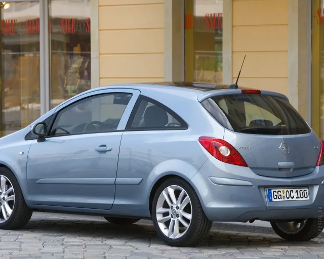 Opel Corsa 1.2 AT Essentia — 23