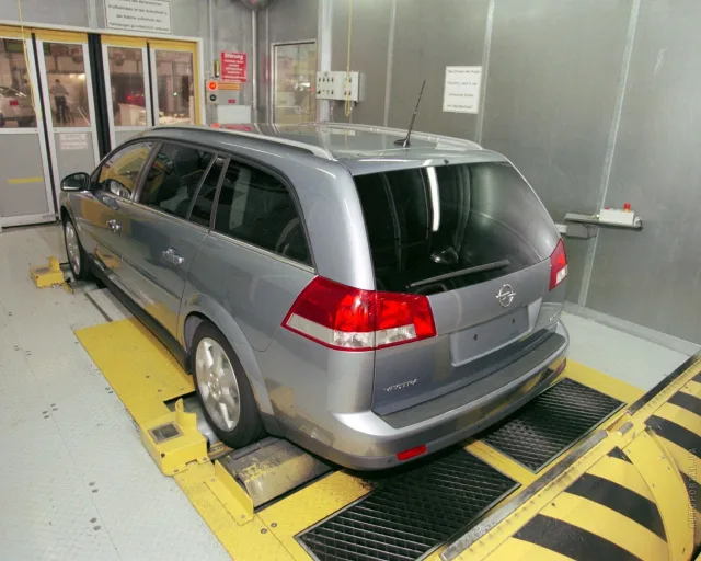 Opel Vectra 1.8 MT Elegance — 22