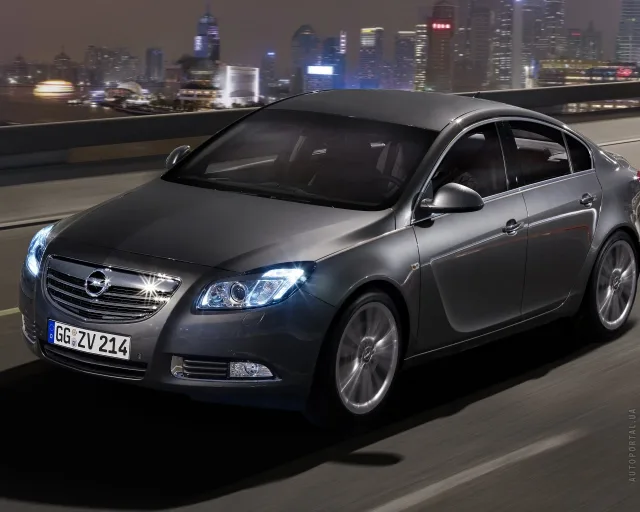 Opel Insignia 2008 hatchback — 22