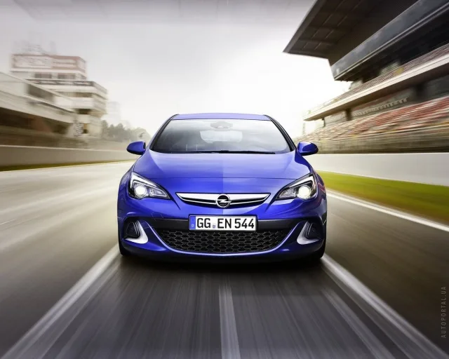 Opel Astra OPC хетчбек — 9