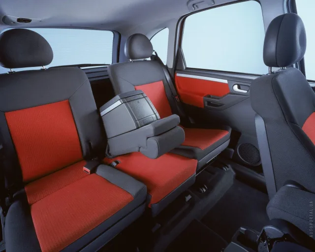 Opel Meriva 2002 microvan — 17
