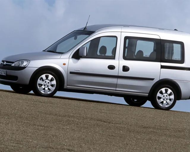 Opel Combo 2001 універсал — 9