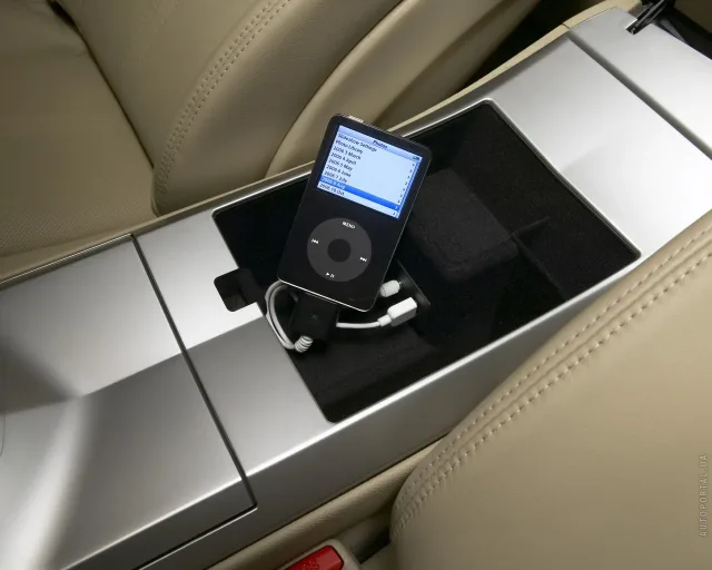 Cadillac CTS седан — 7