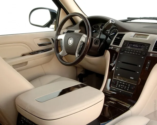 Cadillac Escalade 2006 позашляховик — 13