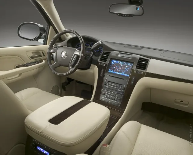 Cadillac Escalade 2006 позашляховик — 14