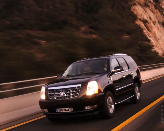 Cadillac Escalade 2006 позашляховик — 22