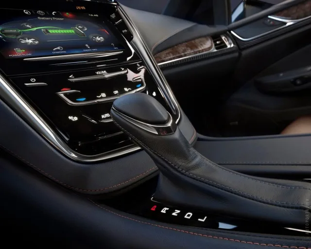 Cadillac ELR купе — 7